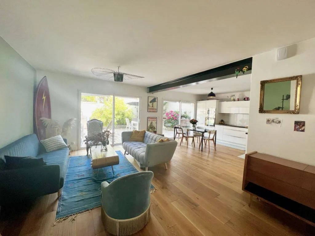 Entrée agence immobilière Caudéran Arnaud Droulers immobilier