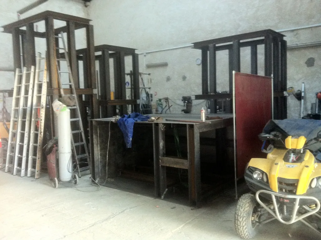STRUCTURES METALLIQUES POUR CAISSONS