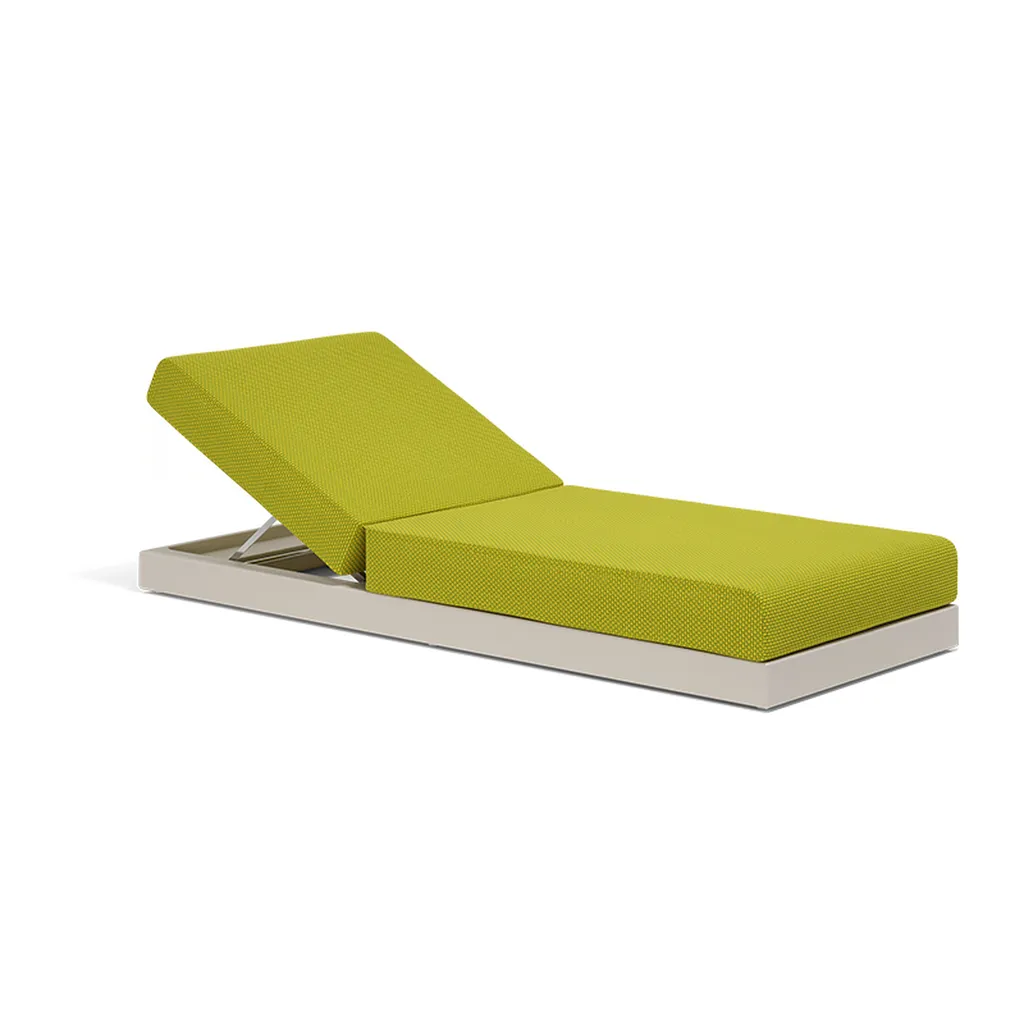 Bain de soleil Pixel design outdoor par Ramón Esteve disponible chez Ginette Design à Labège proche de Toulouse