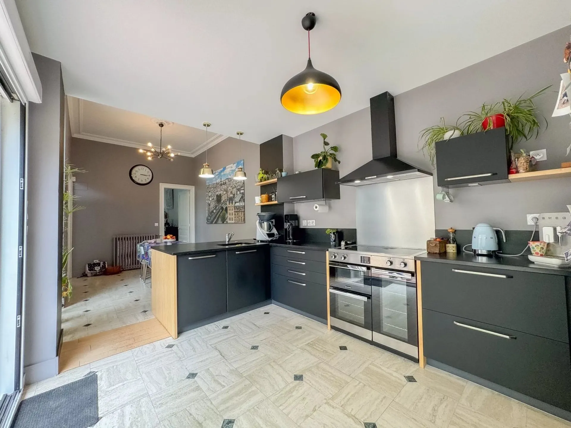 Un hôtel particulier à vendre au Mans : un cadre idéal pour les familles