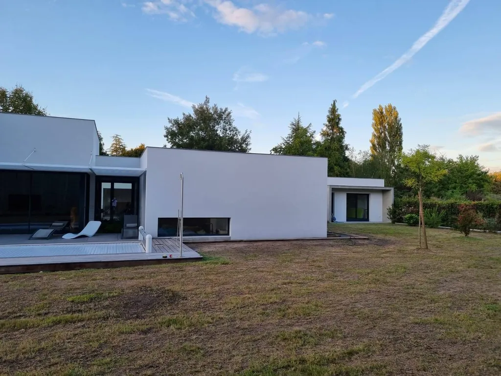 Entreprise de scarification de gazon de mon jardin dans les Landes