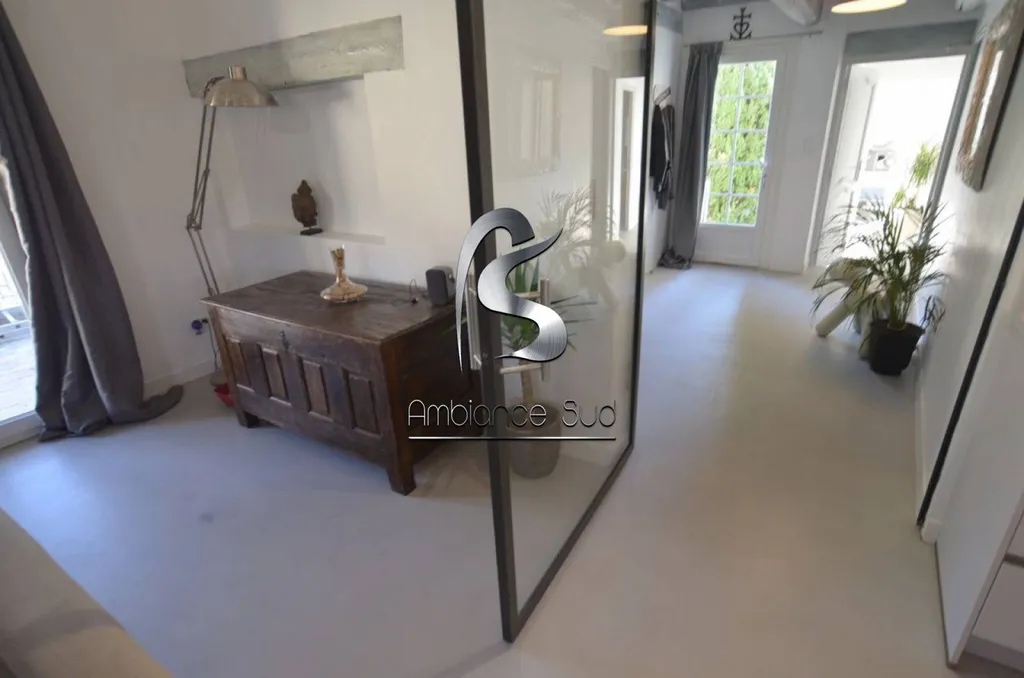 AMBIANCE SUD BETON CIRE COULE