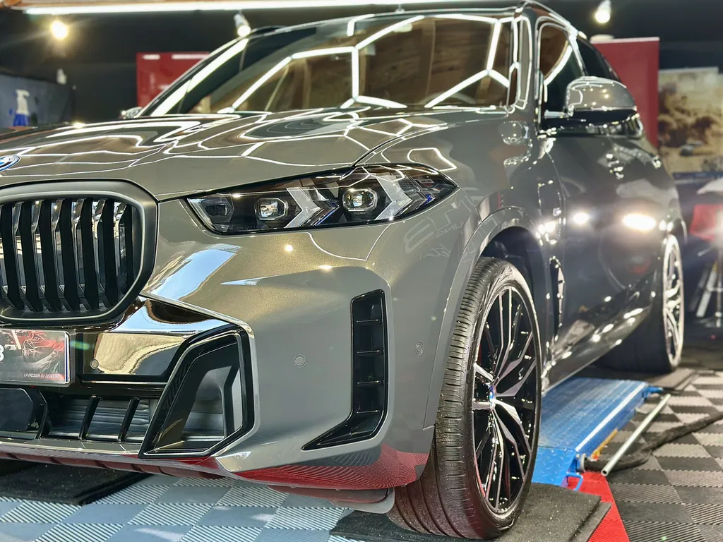 Detailing automobile bmw X5 Traitement céramique 