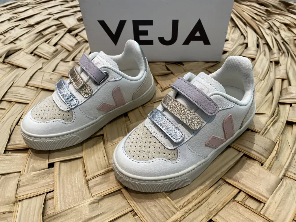 basket VEJA filles près de Villegouge