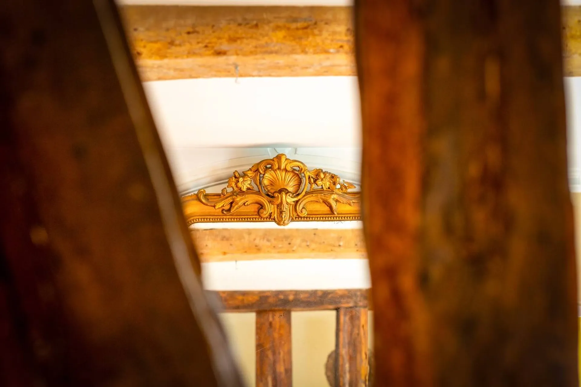 Vends : Maison historique « Les Épis » à Bois-Guillaume, offrant un voyage dans le temps avec son charme d’époque préservé.