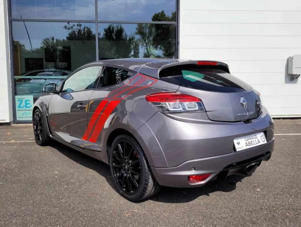 RENAULT MÉGANE III RS OCCASION 2.0T 275 TROPHY-R A PLAISANCE DU TOUCH PRÈS DE TOULOUSE EN OCCITANIE