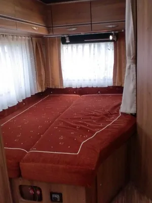 LIT PERMANENT CAMPING CAR