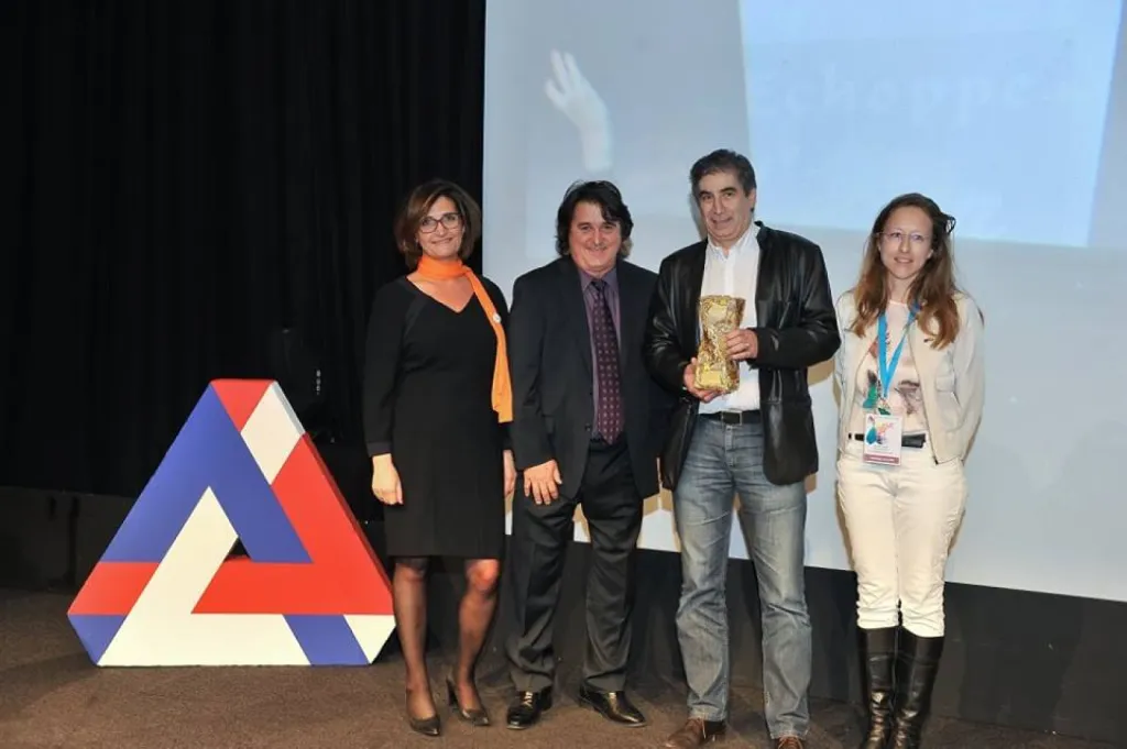 L'Echoppe d'or gagne le trophée départemental des entrepreneurs positifs à Marseille