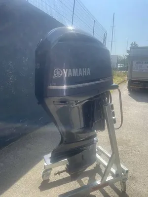 Moteur d'occasion disponible à Arzal dans le sud du Morbihan