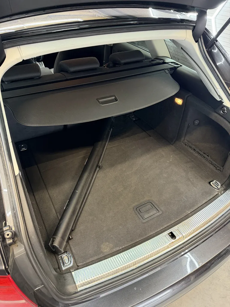 AUDI A4 ALLROAD / 2L TDI 143 CHV / CARPLAY / AMBIANCE LUXE