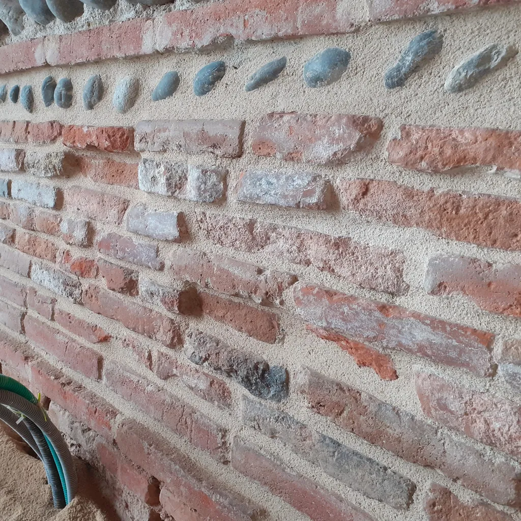 Restauration des joints de briques d'une ancienne maison sur Fécamp