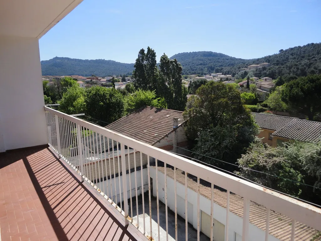 STUDIO A VENDRE ROQUEFORT LA BEDOULE