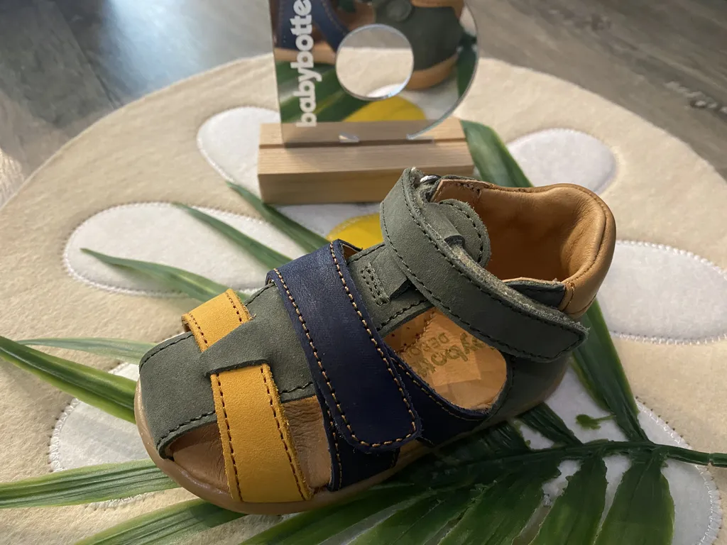 Sandales/nu-pieds pour bébés de la marque BABYBOTTE près de Saint André de Cubzac
