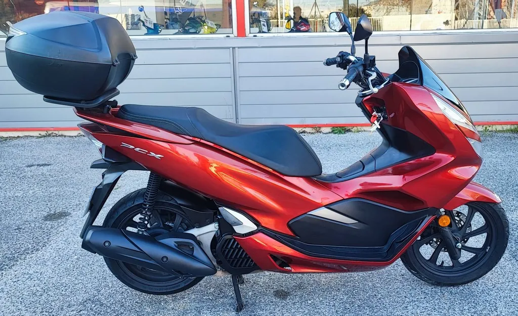 HONDA PCX 125 DU 02/2019 AVEC 17450 KM.