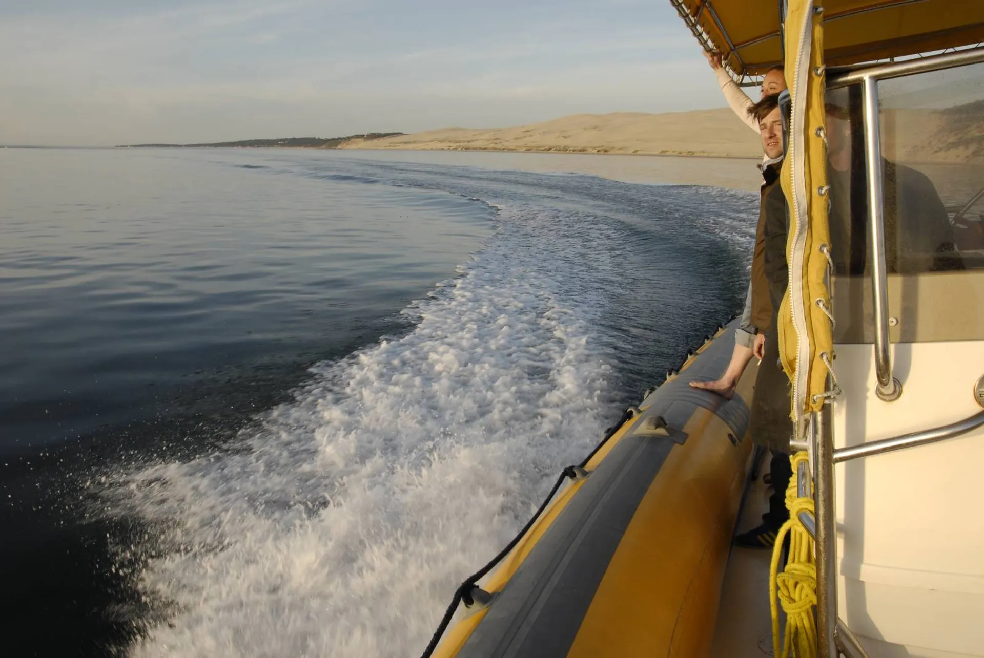 Coucher du soleil sur la dune du Pilat en bateau-taxi