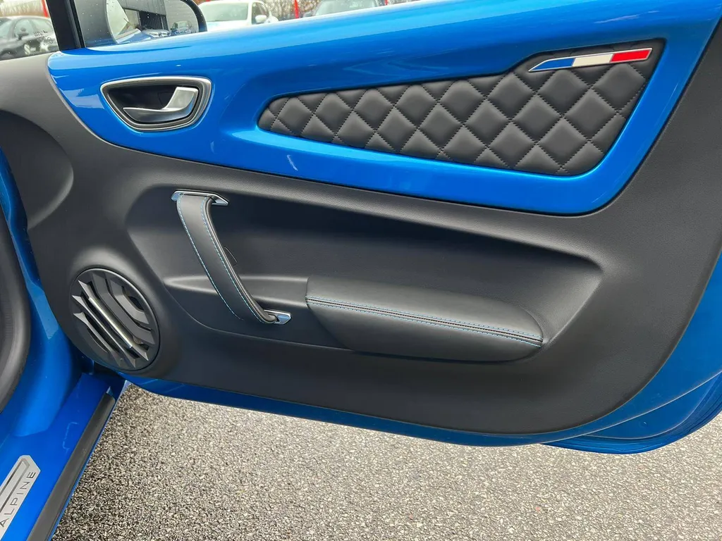 Alpine A110 Pure proche de Rouen 76