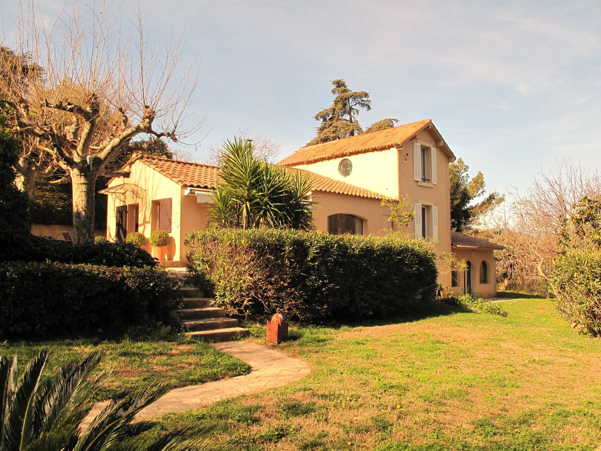 Cassis maison T6 piscine à vendre