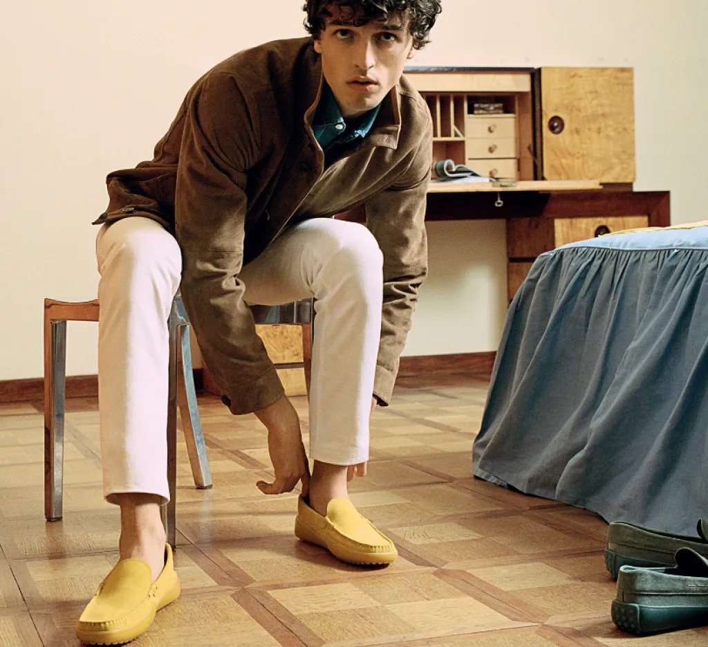 La nouvelle collection Tods est un hommage au style de vie italien, une élégance sobre et moderne, pensez à Capri et Positano.