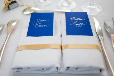 Table setting with blue colors