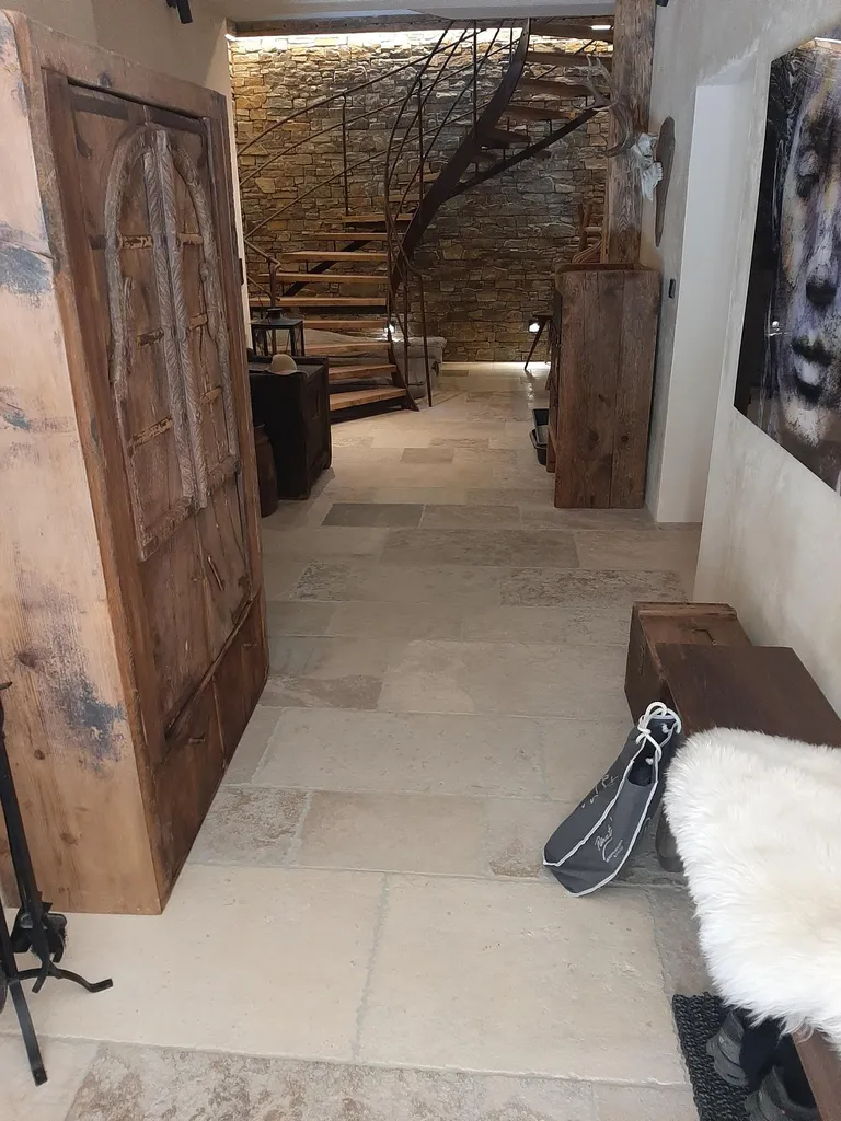 Carrelage Pierre Naturelle FRANCEPIERRE – Authenticité, Durabilité et Qualité