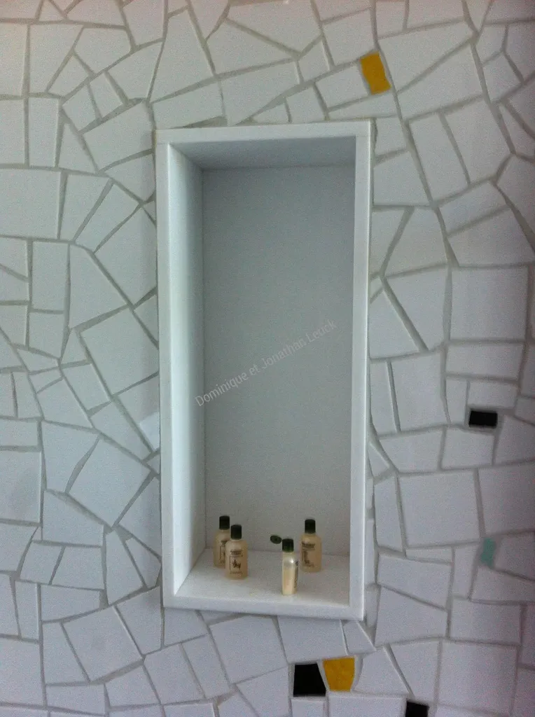 Niche de douche en marbre