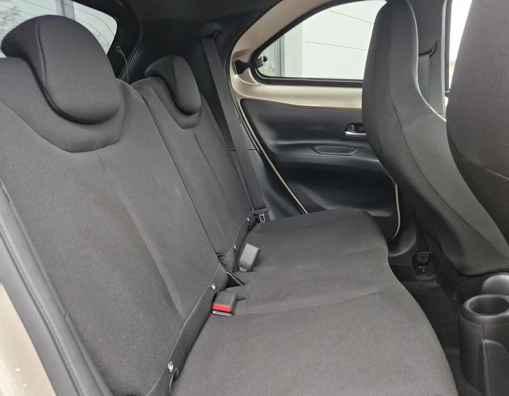 Toyota Yaris X 72 CH BVM 5 DESIGN ZEN MY23 OCCASION / 1ère Main / CAMERA DE RECUL / PRES DE TOULOUSE A PLAISANCE DU TOUCH EN OCCITANIE