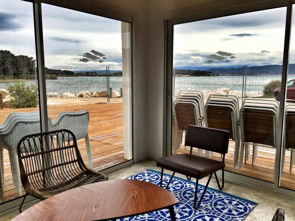 MURS GLACIS DECO TERRE DU MONDE