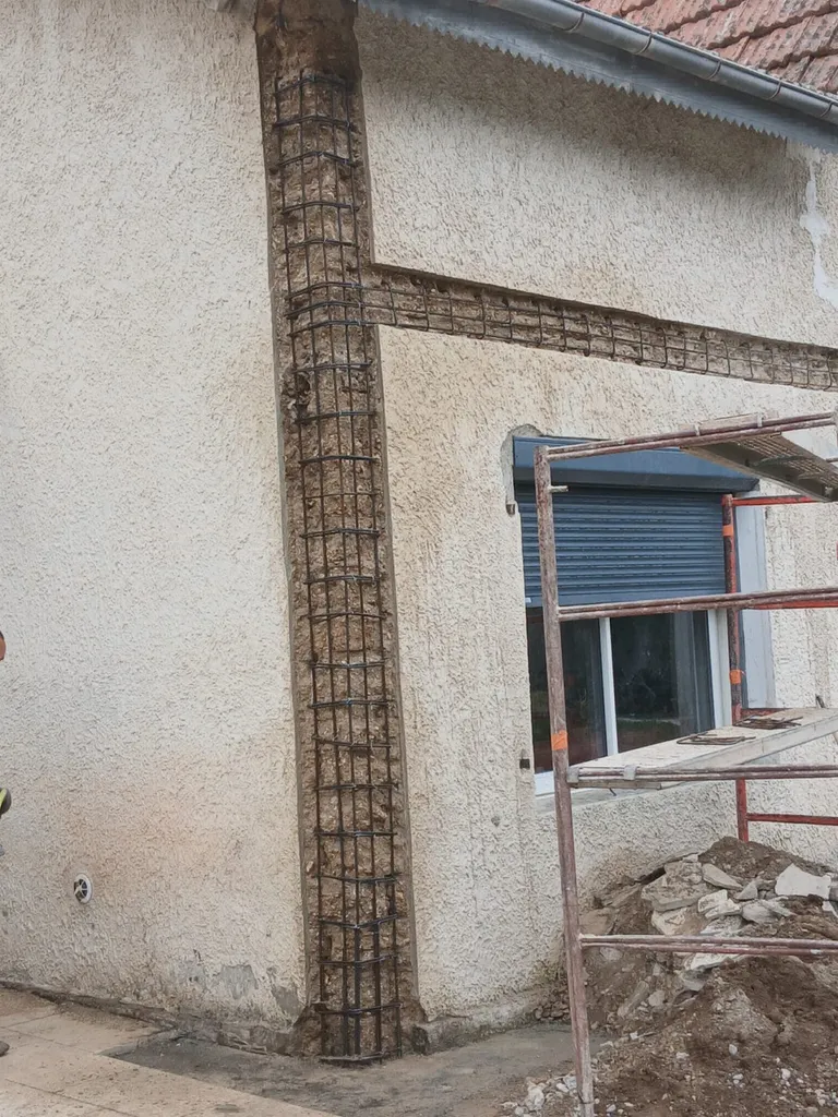 Reprise des fondations en sous-œuvre et création de chaînage horizontal à Plan d’Orgon (13)