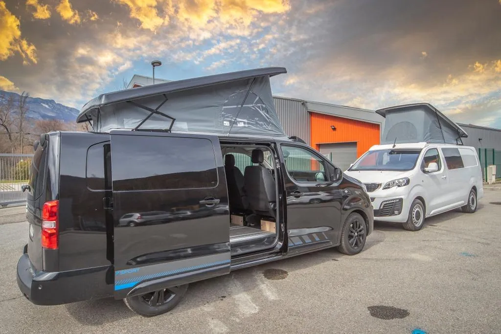 Installation toit relevable Peugeot Expert Long autour de Grenoble