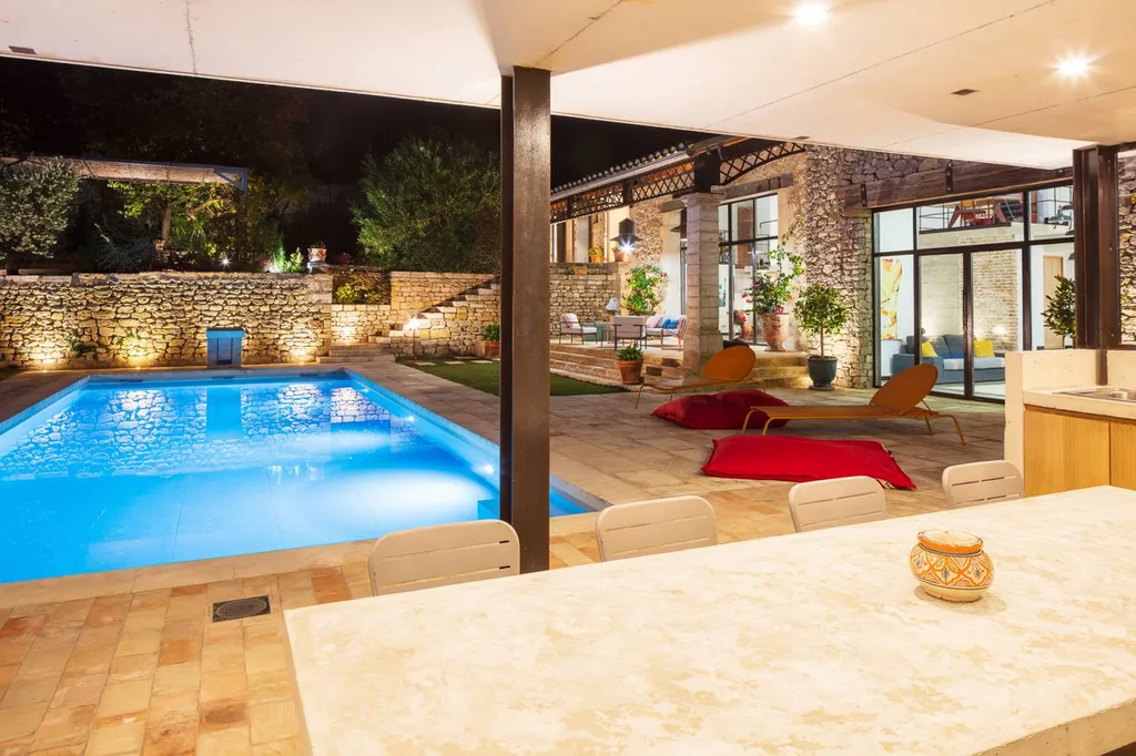 réalisation d'une piscine traditionnelle 13300 Salon-de-Provence
