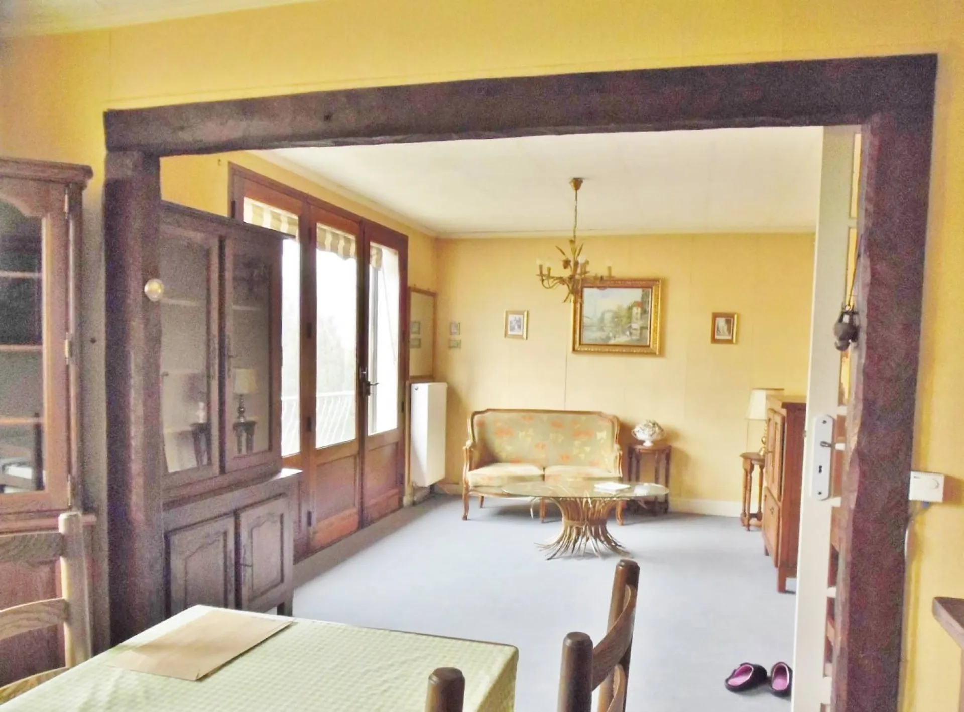 Cherche à acheter pavillon sur sous sol complet proche Elbeuf 76500