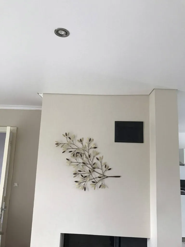 Comment cacher ou recouvrir un plafond en polystyrène ? Venerque