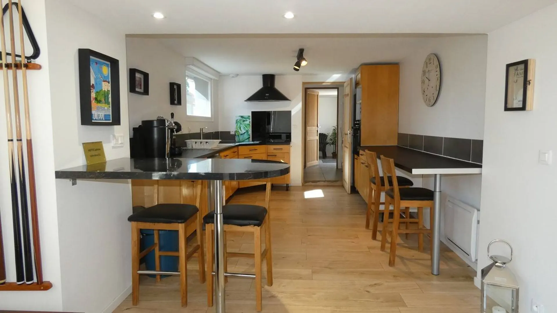 A vendre maison de Maître entièrement rénovée; gîte indépendant, dépendances. 76 NORMANDIE