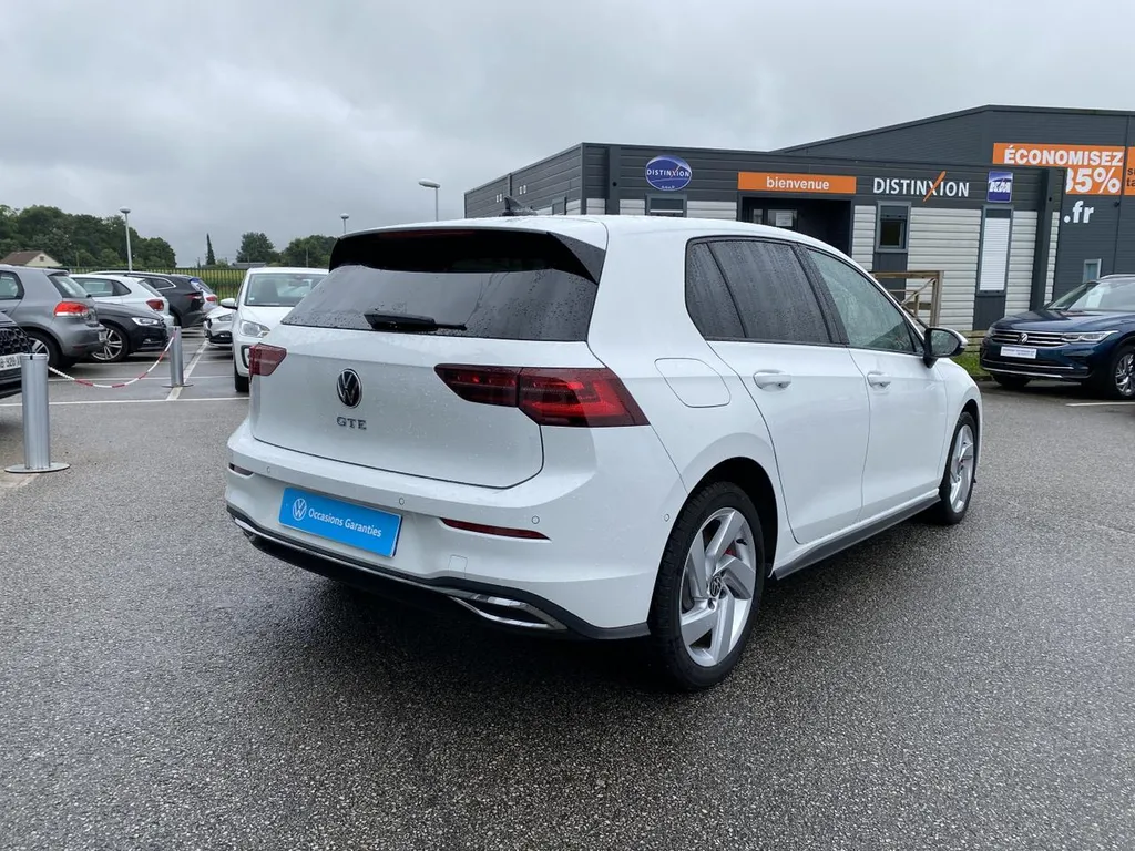 Volkswagen Golf GTE d'occasion à vendre près du Havre : Hybride Rechargeable performante disponible chez votre concessionnaire normand