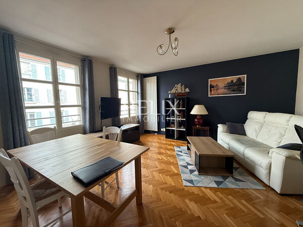 Appartement St Germain En Laye 2 pièce(s) 55.8 m2