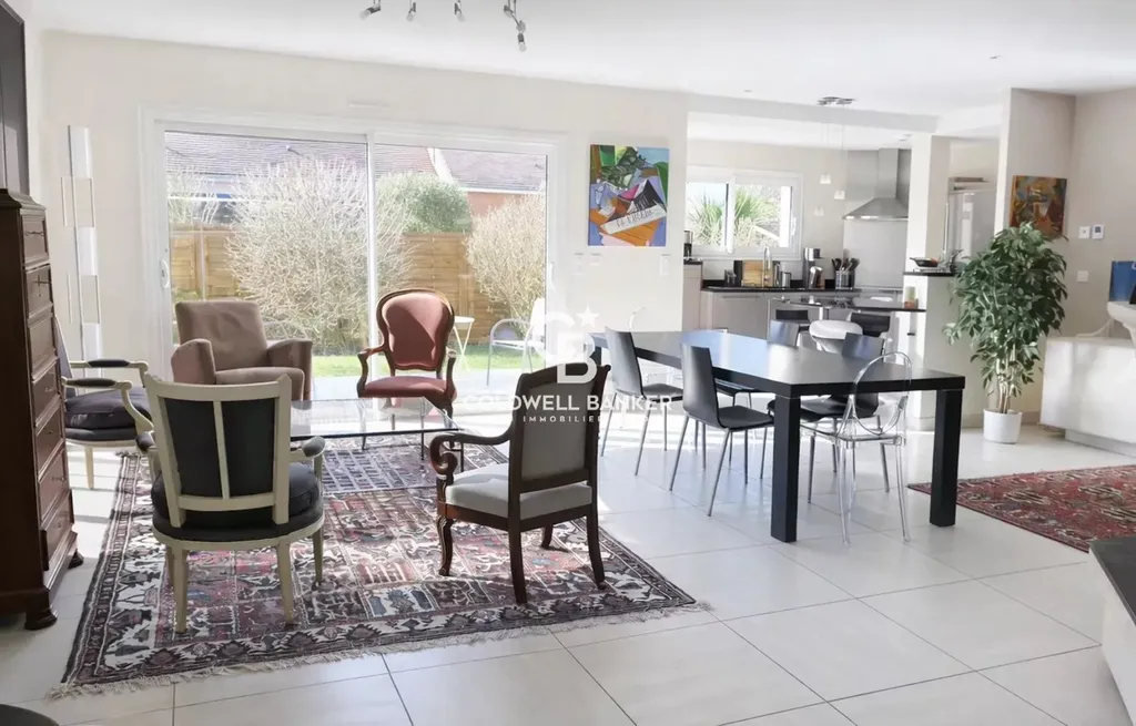 à vendre maison contemporaine 4 chambres quartier Prémartine Le Mans avec jardin et double garage