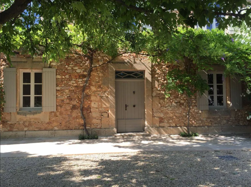 Rénovation de qualité d'un bastidon de hameau à Roussillon en Luberon