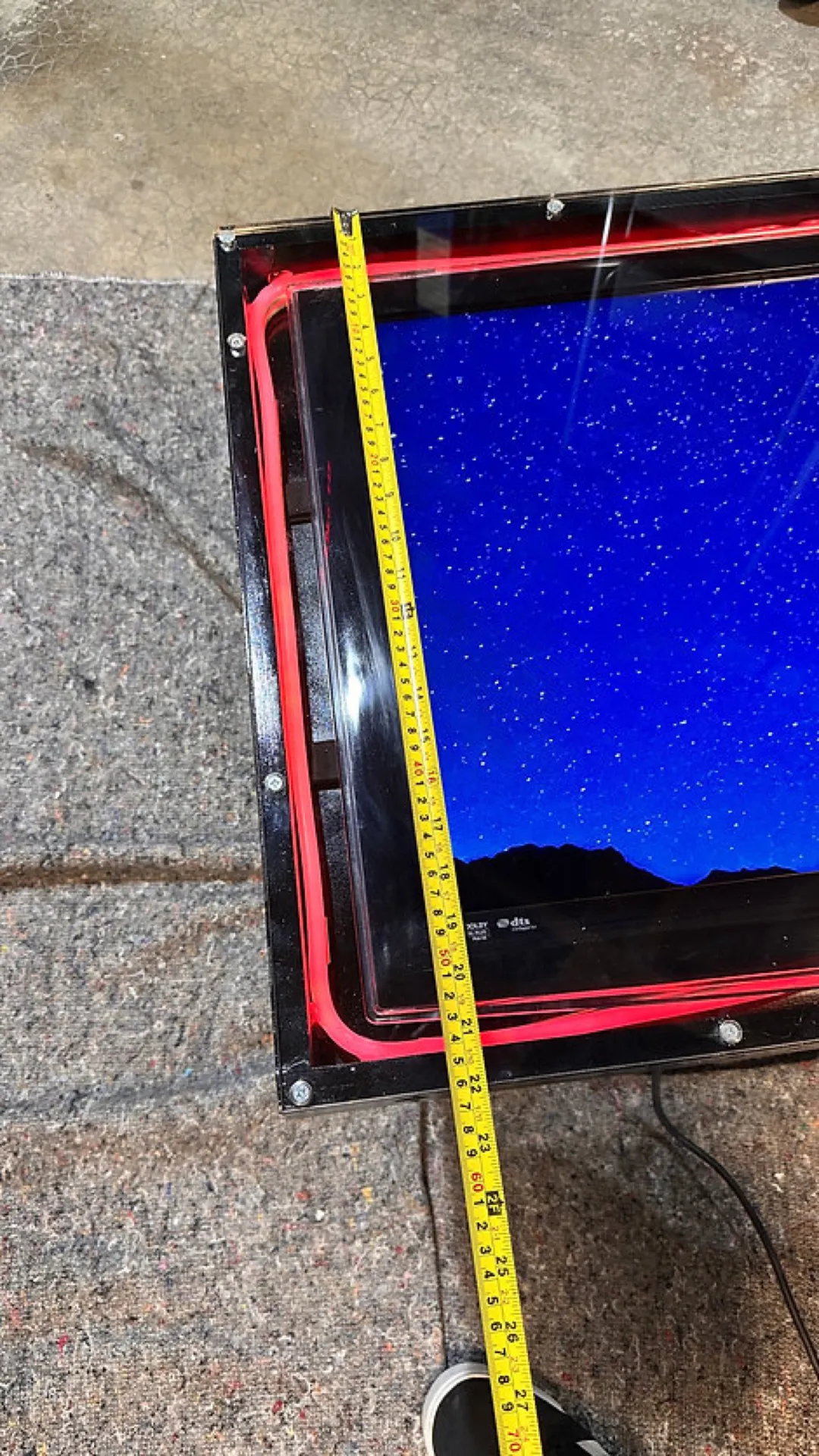 location écran table intégré à six fours les plages dans le var