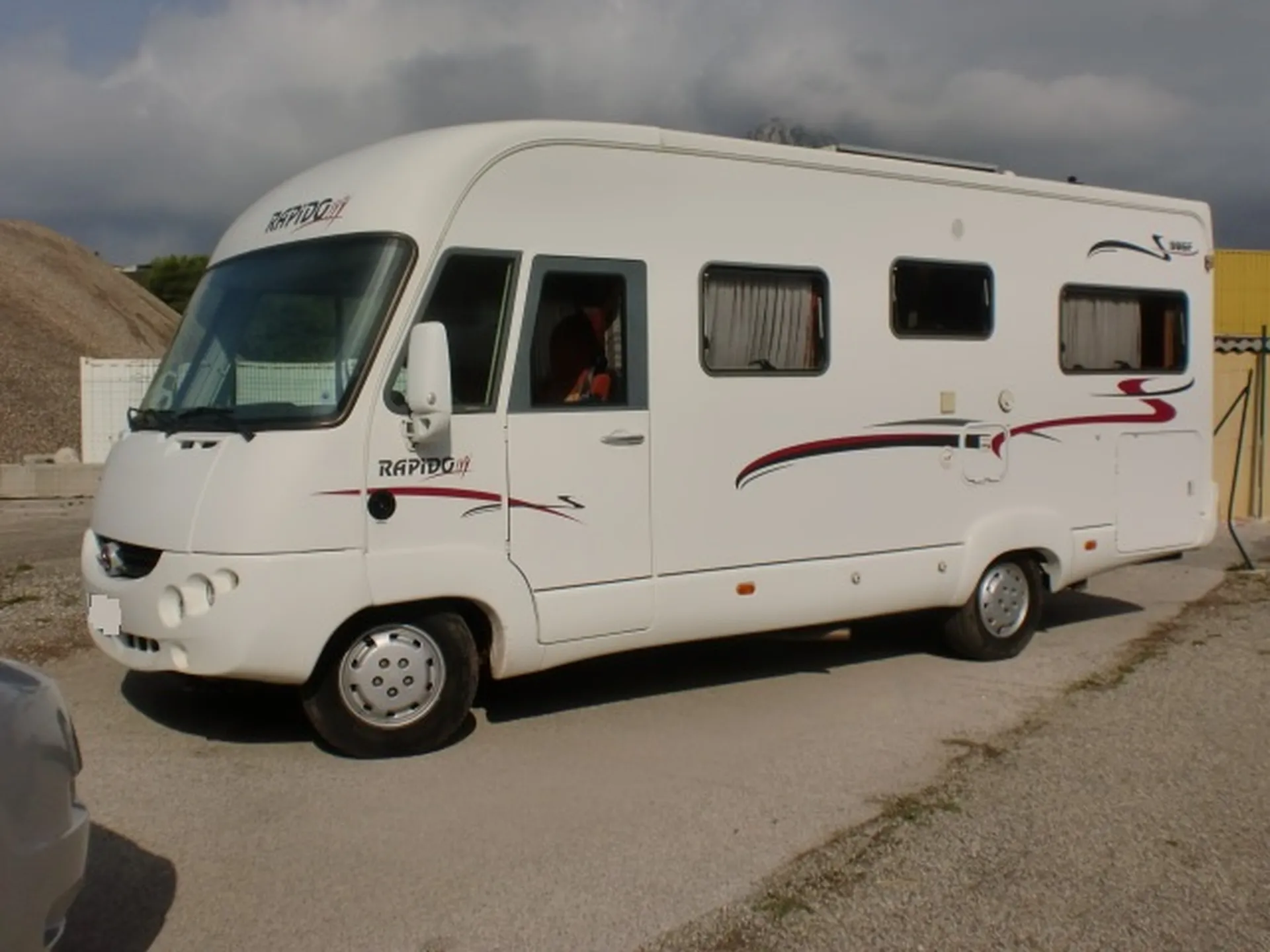 EXTERIEUR RAPIDO 986F