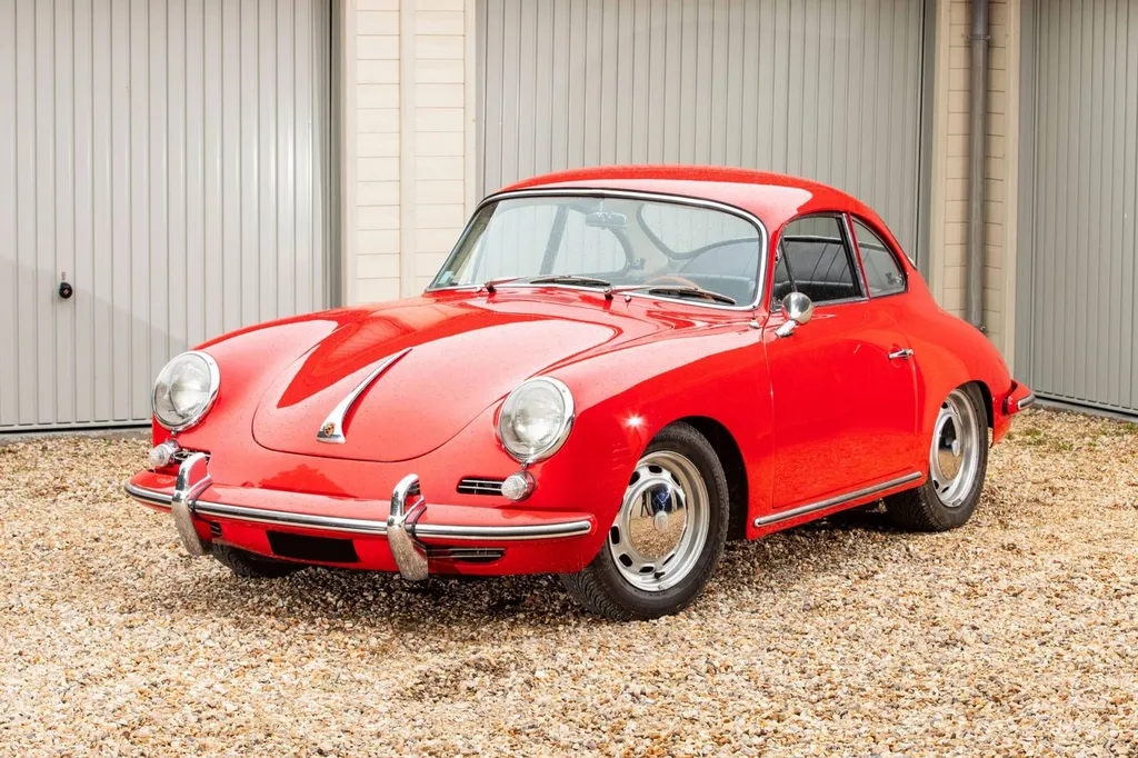 Pneus  de collection pour Porsche à Villeneuve les Maguelone