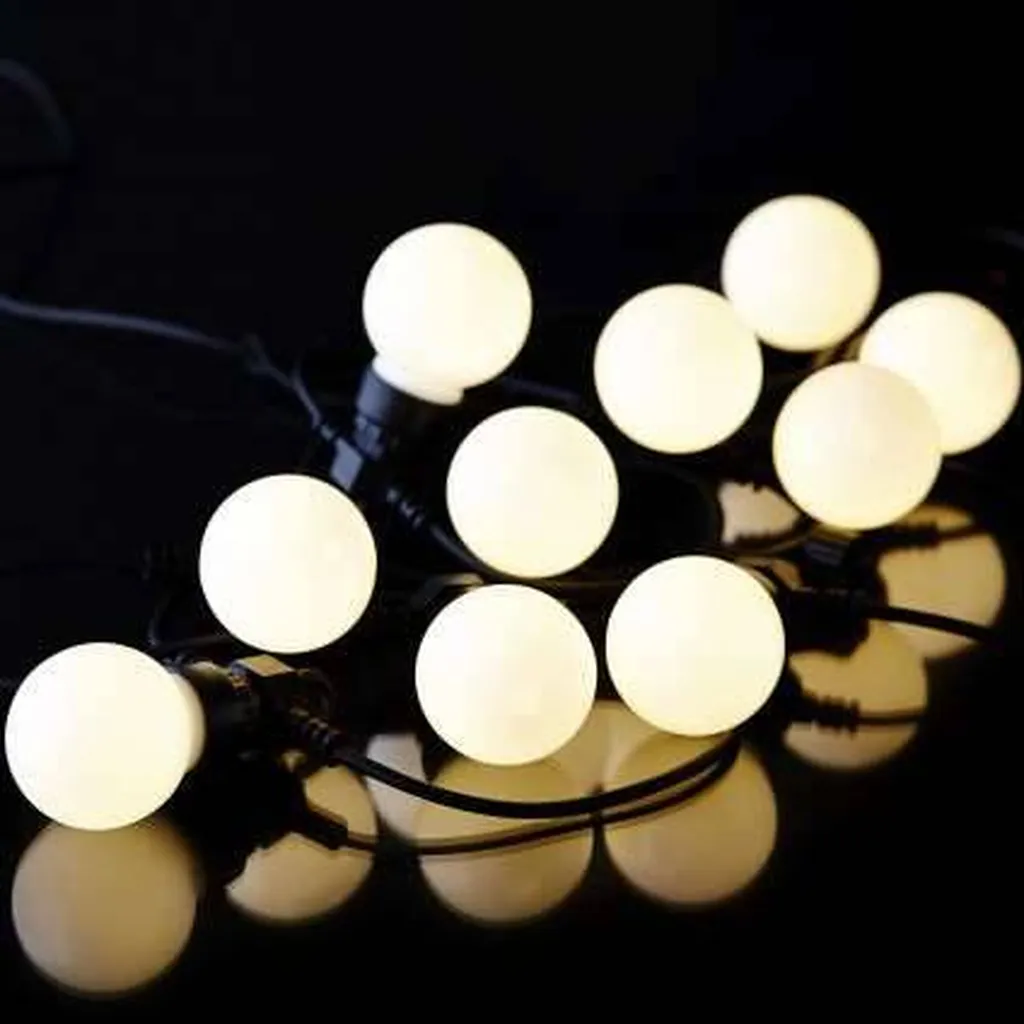 LOCATION DE GUIRLANDE GINGUETTE A LEDS COULEUR ET BLANC CHAUD