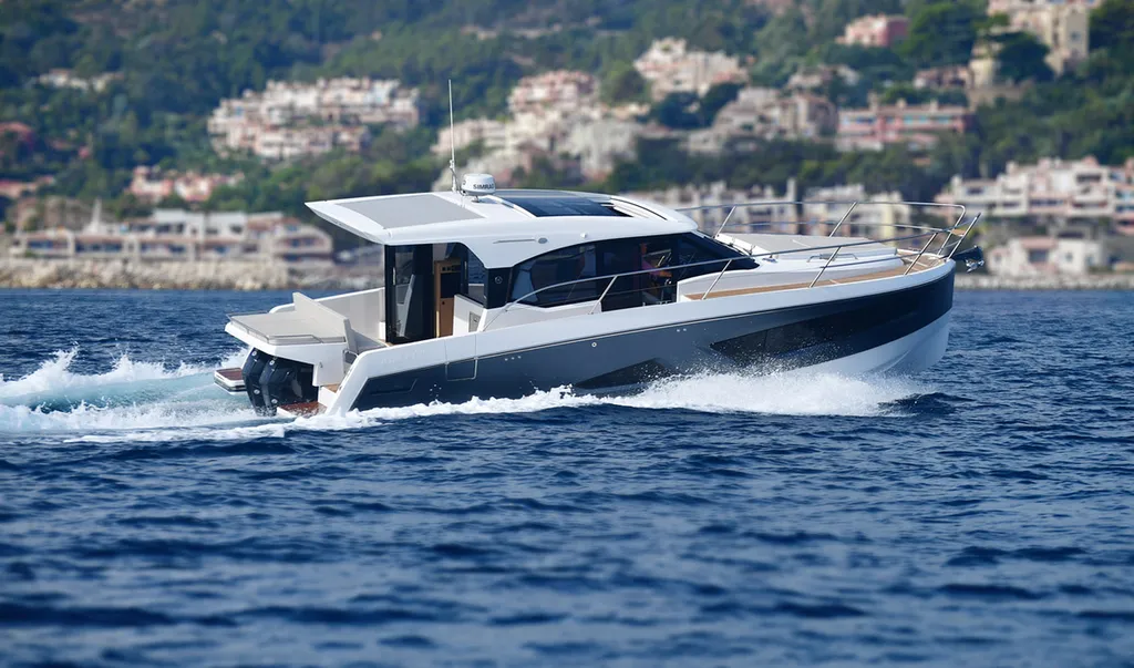 Louer Parker 110 Monaco Bandol