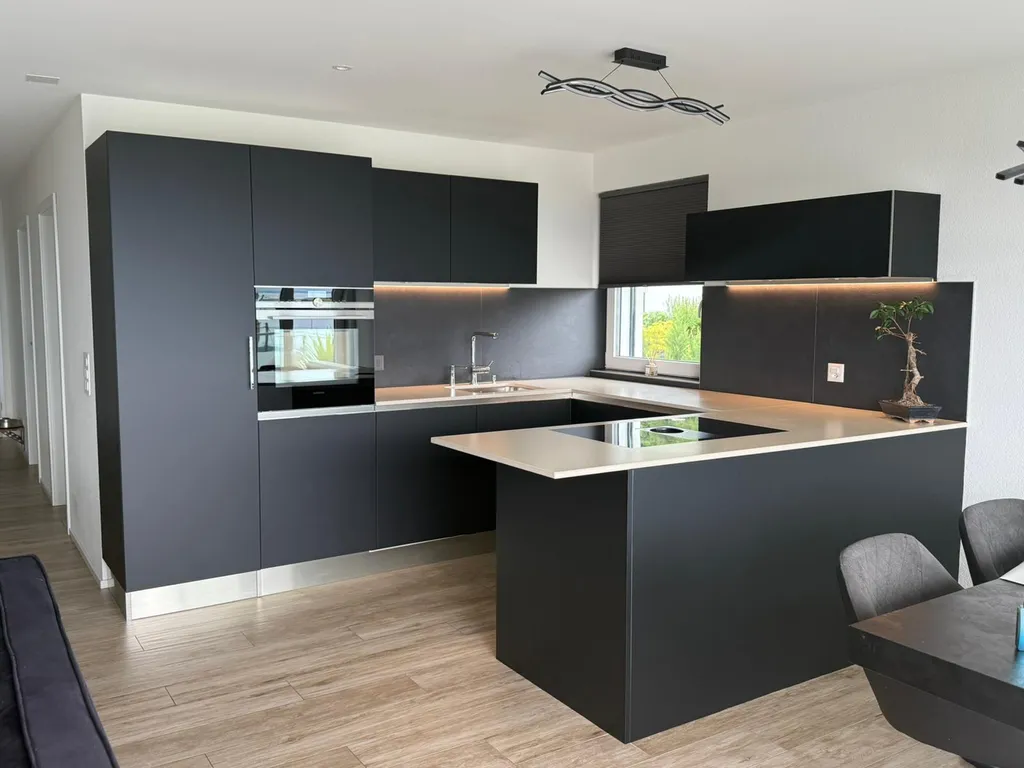 Transformation cuisine avec un autocollants