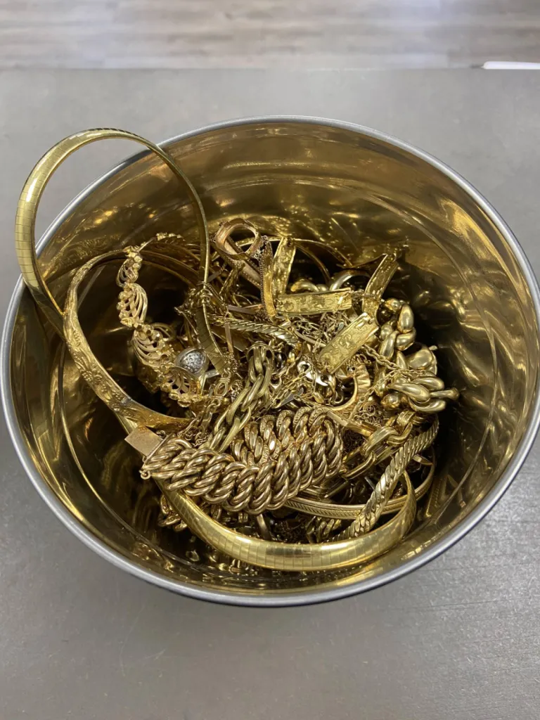 Numéro un des meilleurs avis google et pages jaunes de rachat d'or marseille13007, 13008,13013