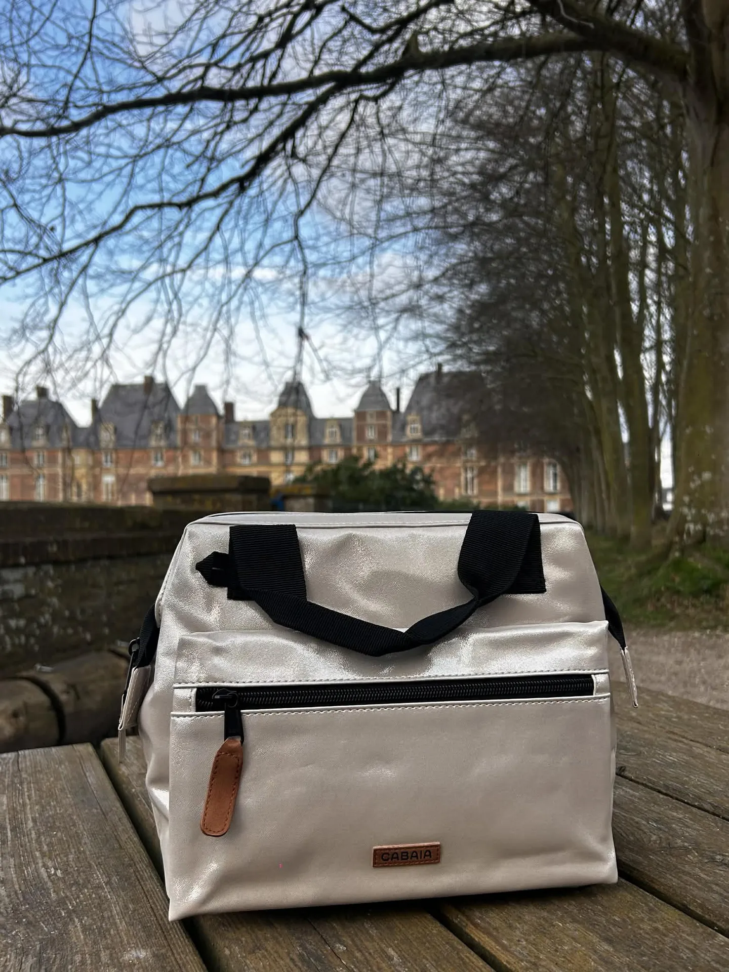 Lunch Bag Cabaia Honolulu disponible chez Evasion à Eu