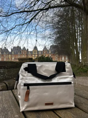 Lunch Bag Cabaia Honolulu disponible chez Evasion à Eu