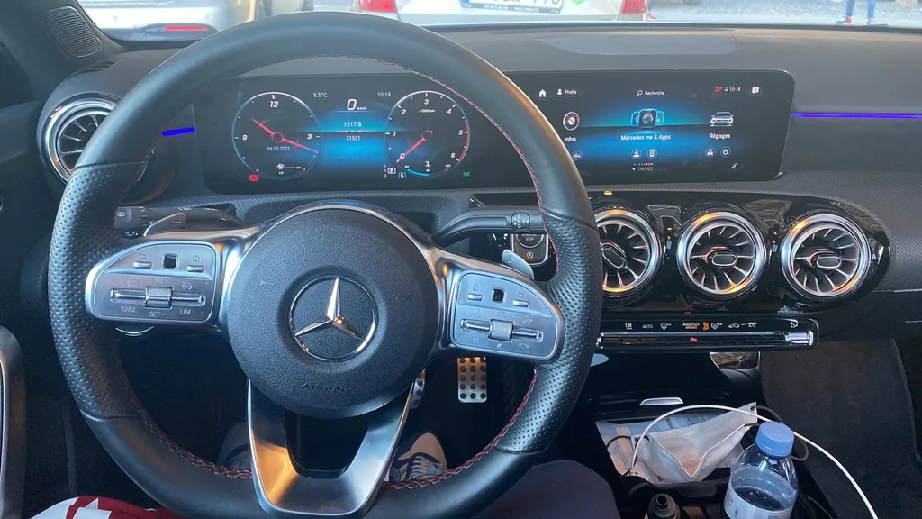 Mercedes Classe A250e occasion Allemagne importée par Asphalte Diffusion avec historique Mercedes complet
