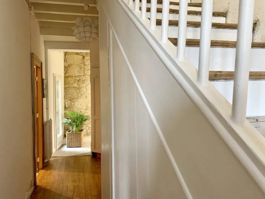 Acheter Maison en pierre de 240M2 avec terrasse et jardin à Bourg / Gironde
