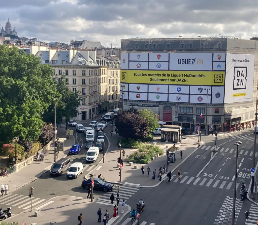 Fabrication de bâche trompe l’œil