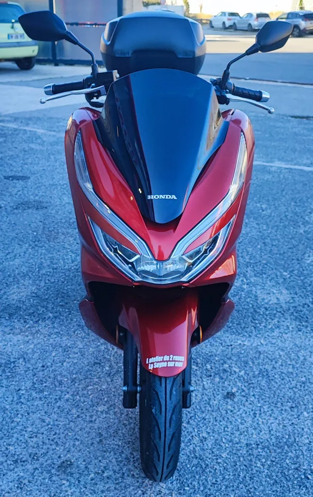 HONDA PCX 125 DU 02/2019 AVEC 17450 KM.